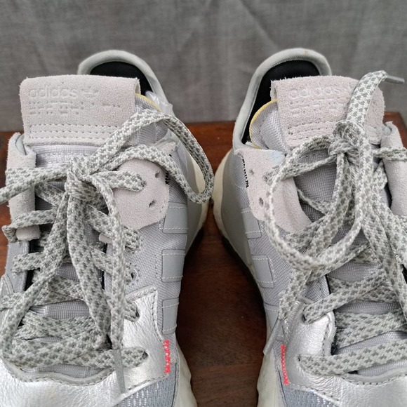 Adidas Nite Jogger Silver Metallic Size 7 Men EE5851 - Picture 7 of 9